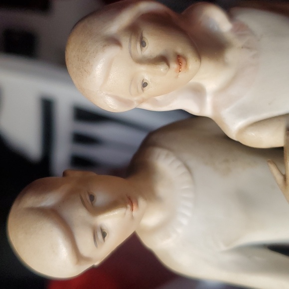 VTG Figurine Boy and Girl Lovers on a Barrel, RARE MADE IN JAPAN 8”H - Picture 5 of 5